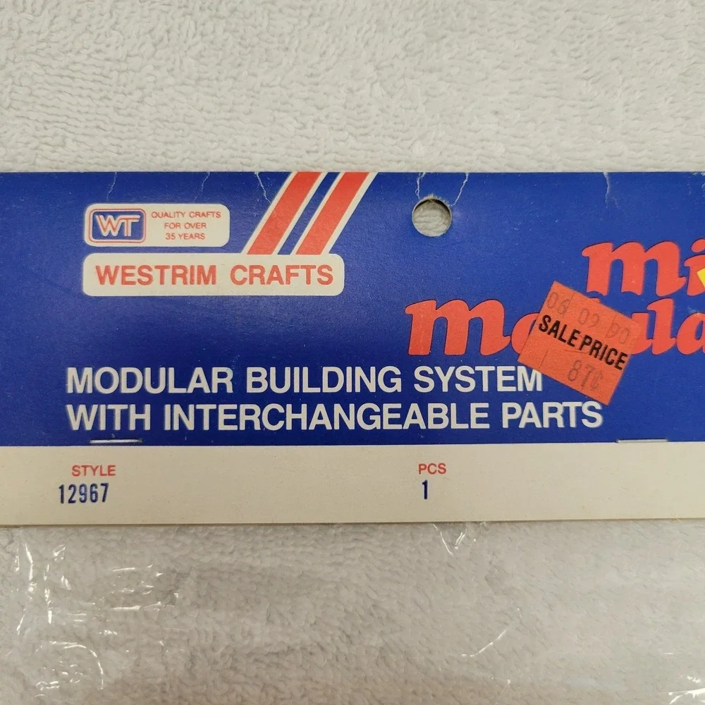 80s Doll House 1/12 unfinished wooden building‎ supplies: 3 windows